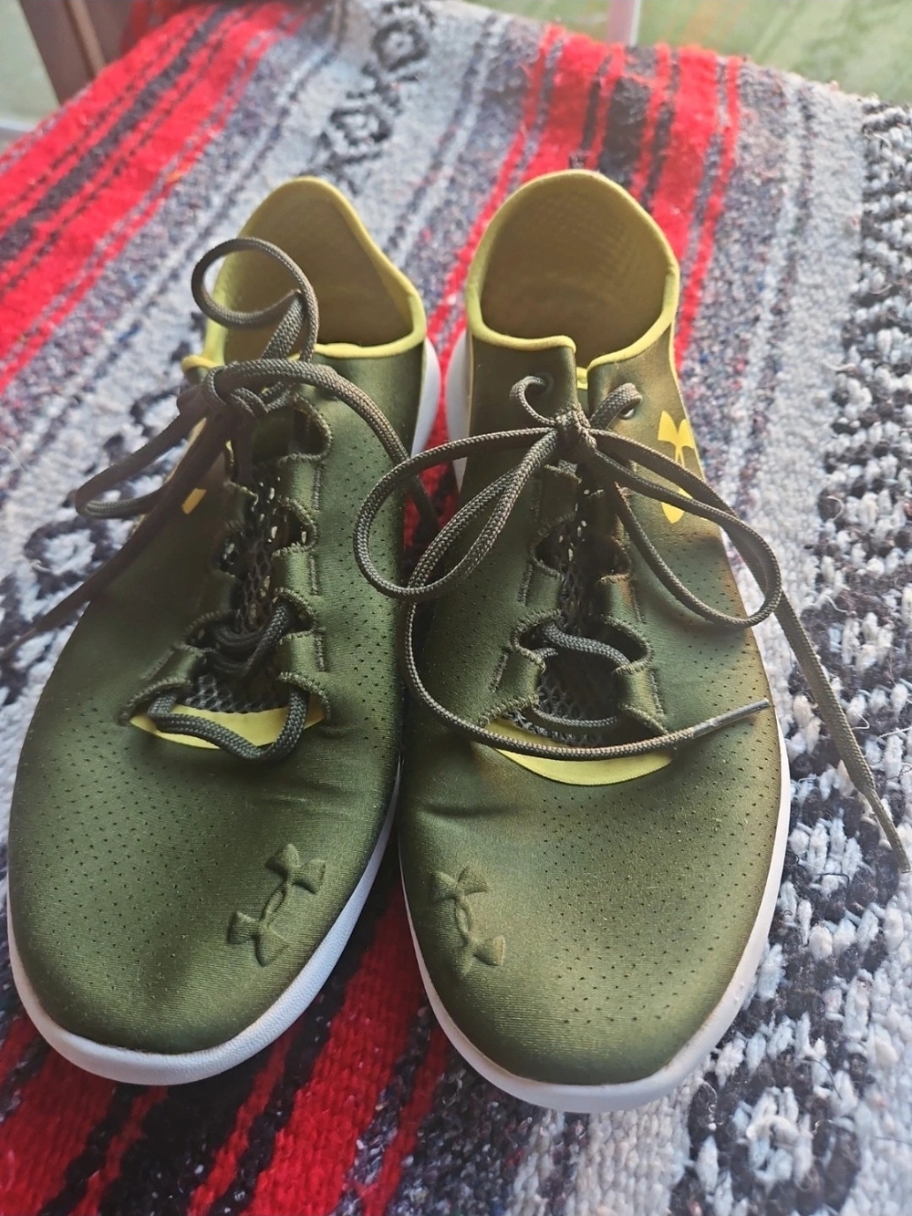 Under Armour Speedform Running Shoes Olive Green and Yellow  Athletic 6.5